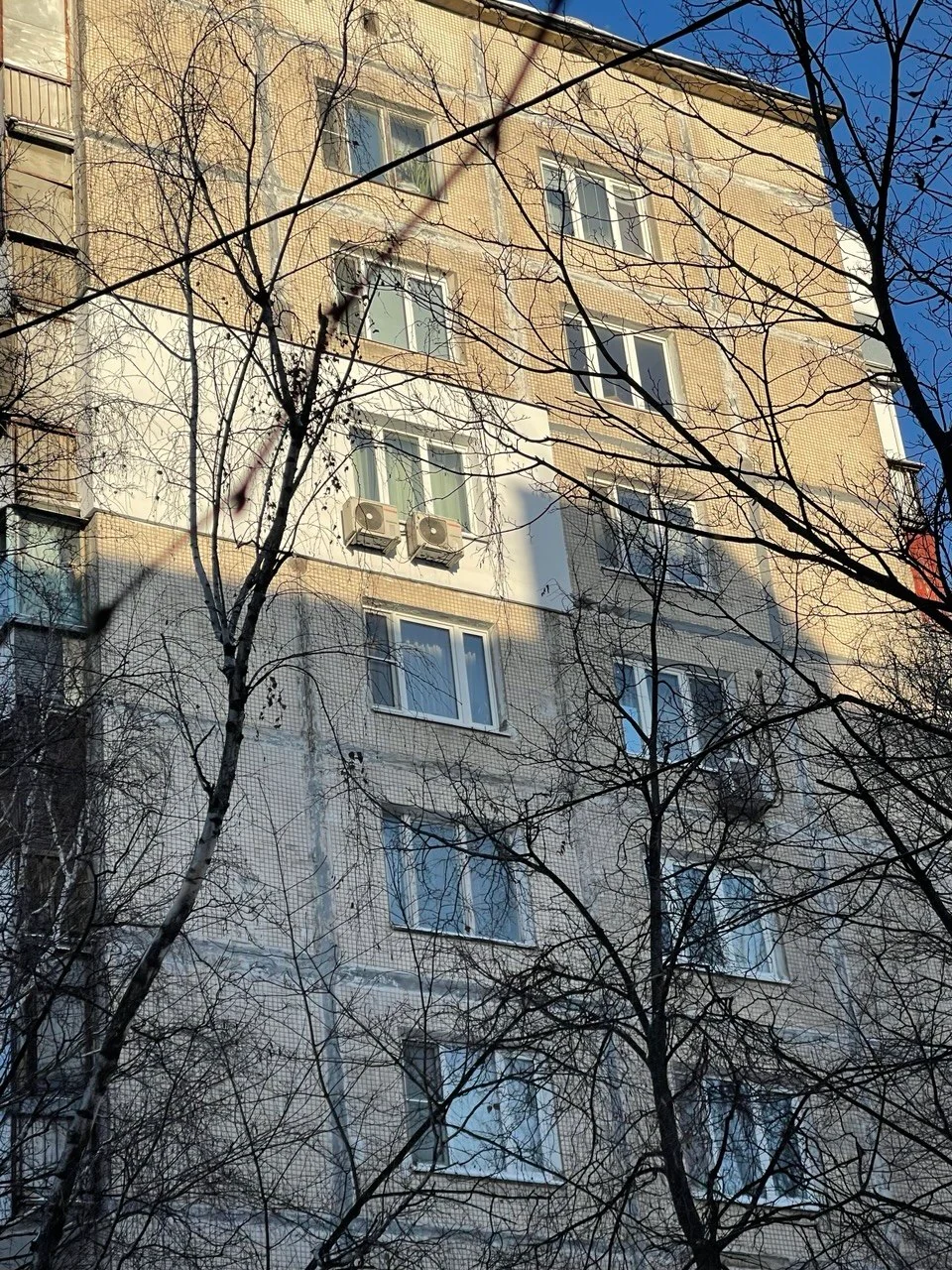 Многоквартирный дом с локально утеплёнными участками наружной стены